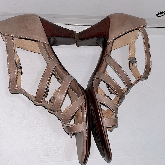 Sofft Solana women’s heeled sandals - Picture 3 of 8